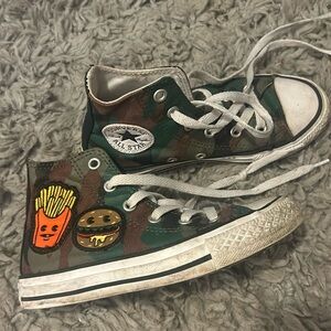 Camouflage kids high tops